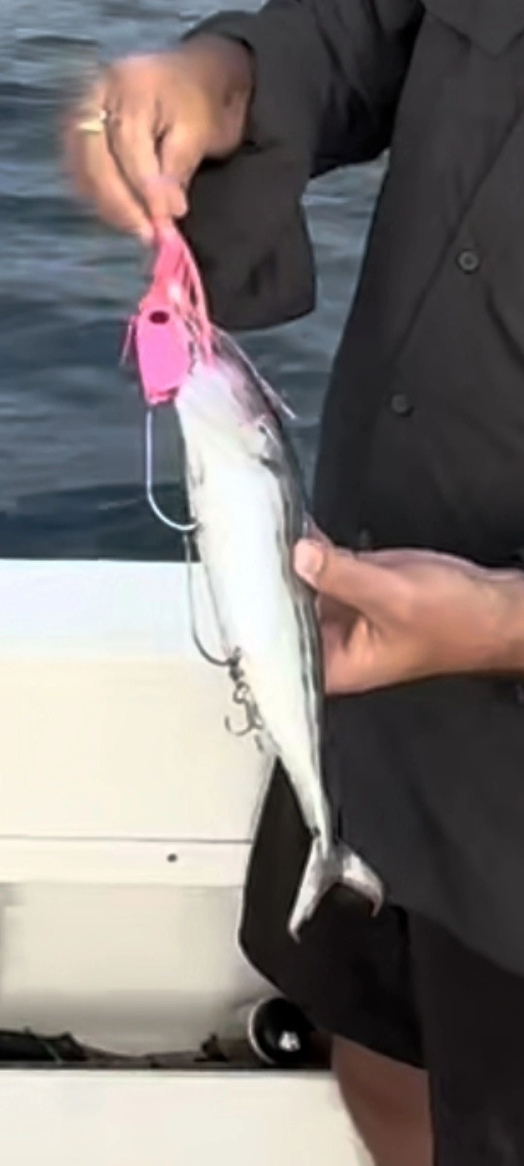 85g Chin Weight Hot Pink "unrigged"
