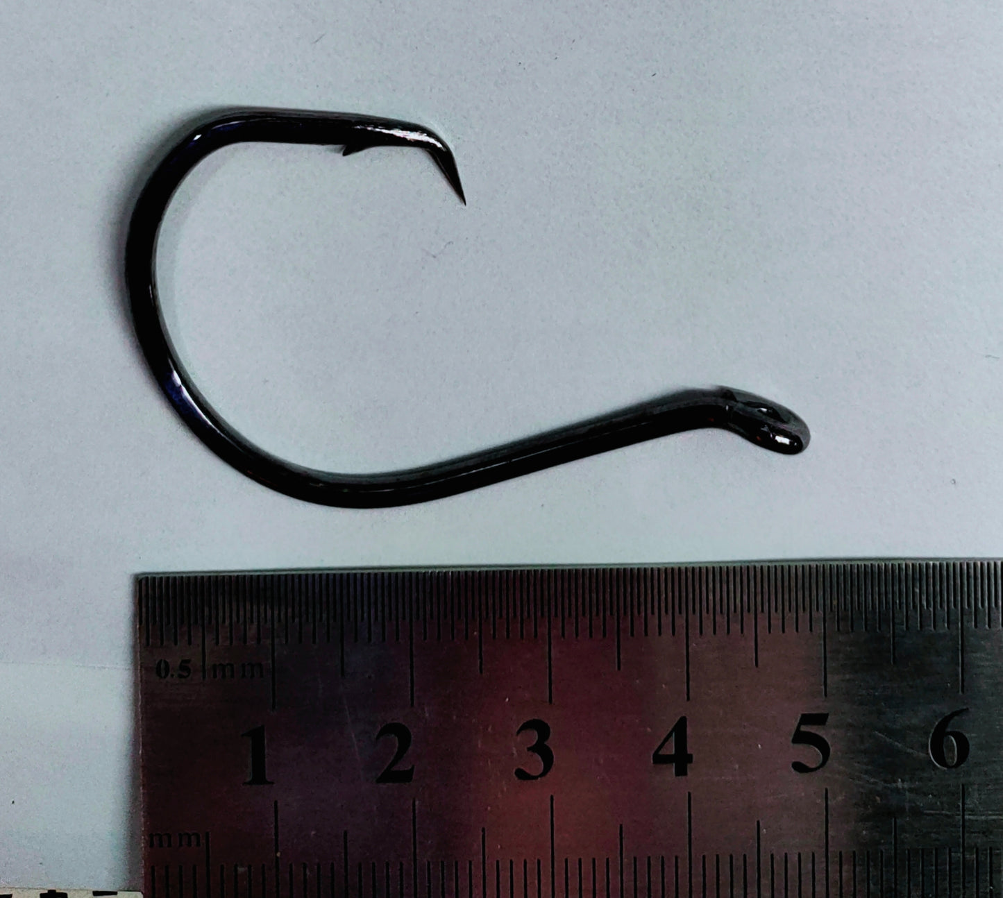 8/0 Black Circle Hooks value pack of 25 hooks