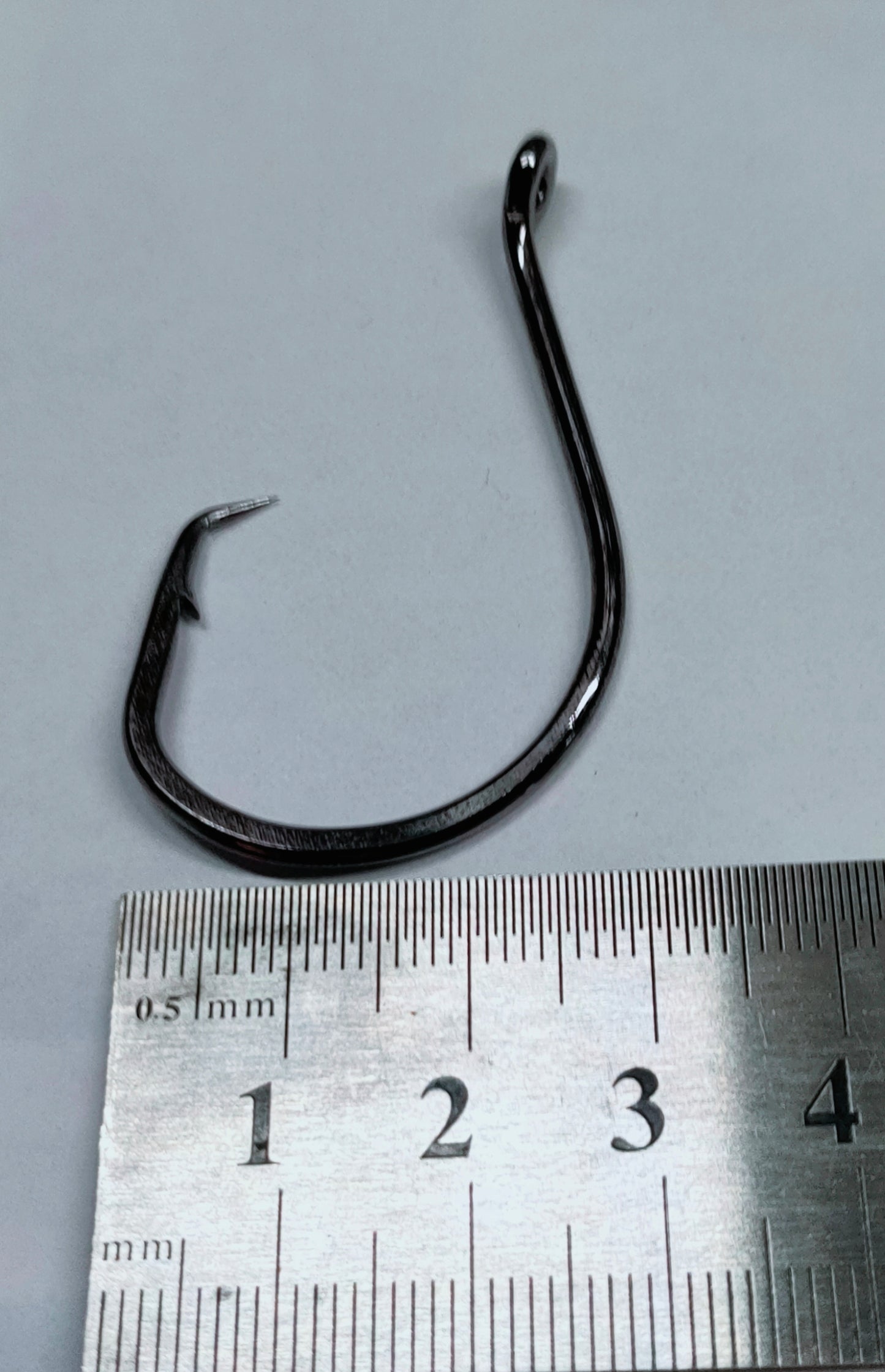 8/0 Black Circle Hooks value pack of 25 hooks