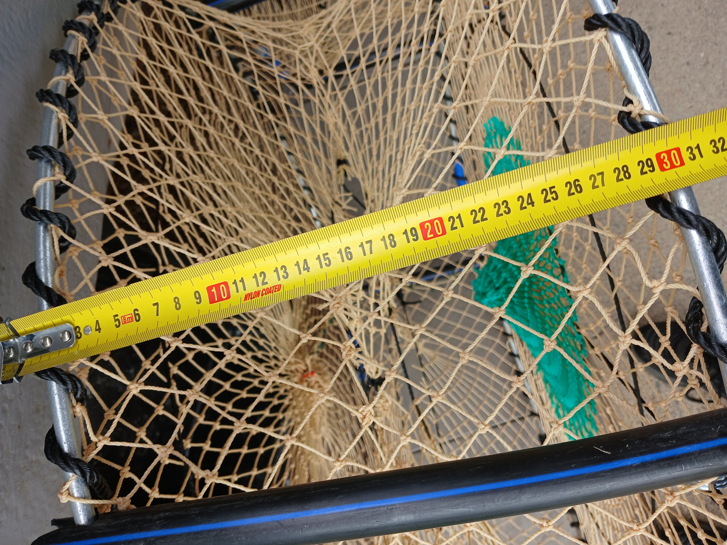 Pro Crab Pot's 4 X 900mm LIGHT BROWN 4 Entry Heavy Duty