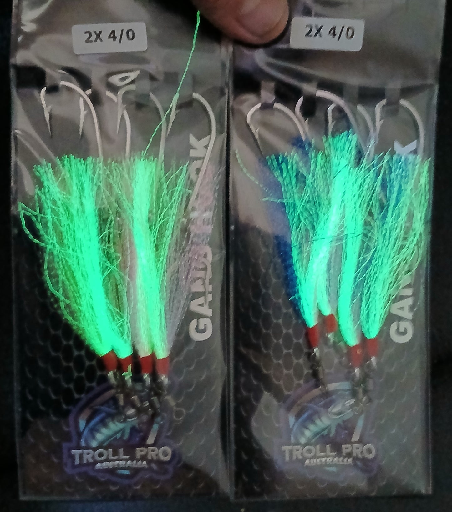 Gang Hooks 2 X 4/0 Blue/Lumo Flash